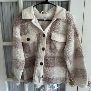 Cozy Sherpa Plaid Jacket in Cream and Brown